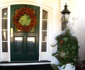 Marblehead home Autumn Entrance Display