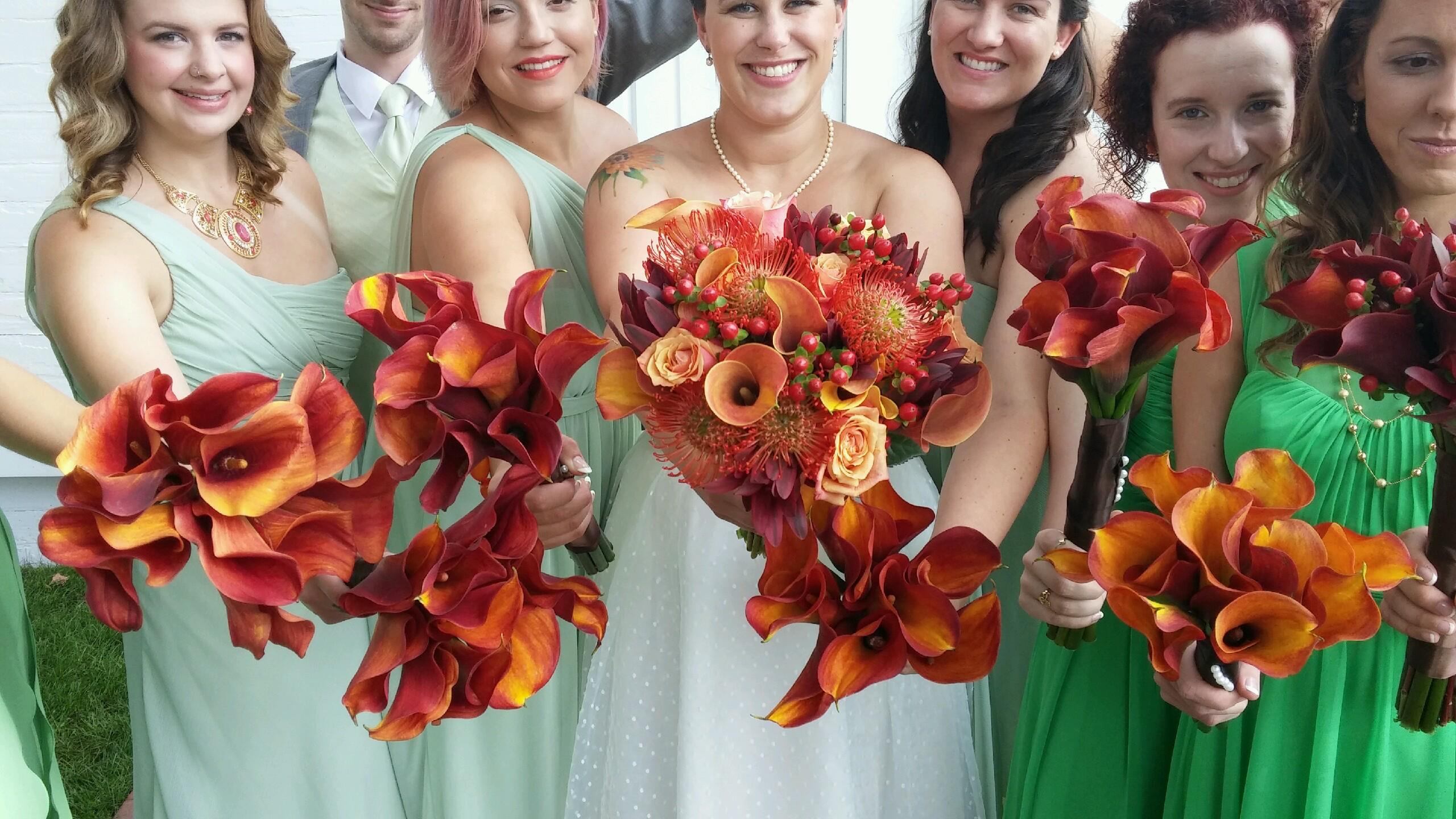 Bridal Party with Autumn Colors Bouquets and Calla Lillies