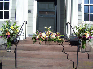 Flores Mantilla Funeral Flowers Display